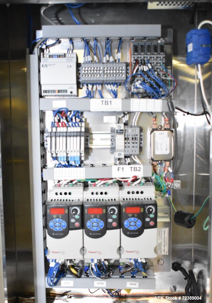 Used Loma LCW-3000 Belt Checkweigher with Reject. Up to 6.6 lbs capacity.